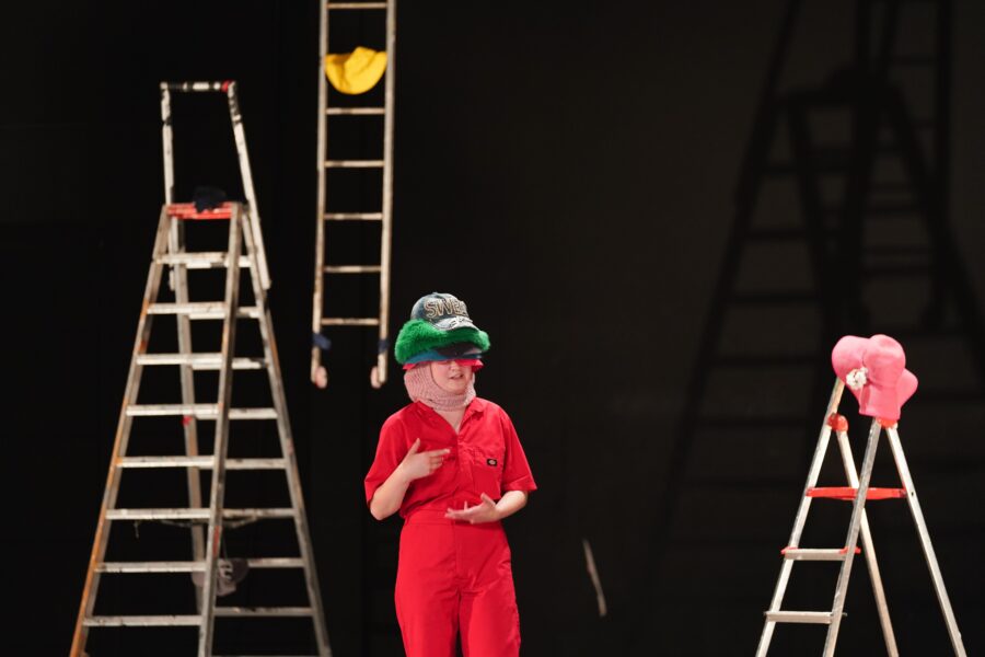 'HATS & LADDERS' / Marikki Nyfors - Picture Olympe Tits 'HATS & LADDERS' / Marikki Nyfors - Picture Olympe Tits